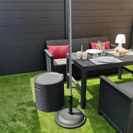 Grand T2 55m2 Le New-york En Centre - Terrasse Privee Et Parking Gratuit *