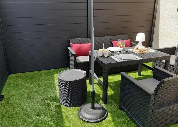 Grand T2 55m2 Le New-york En Centre - Terrasse Privee Et Parking Gratuit *